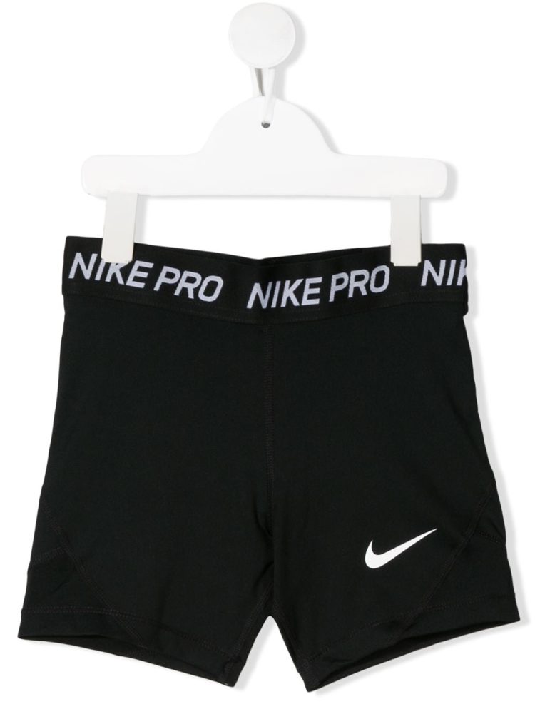 Nike Kids شورت ضيق بشعار الماركة - أسود
