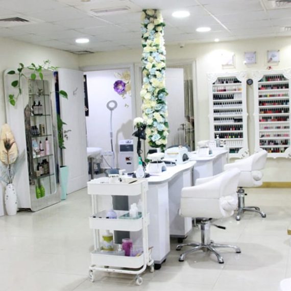 Glow & Rejuvenate: Eye Contour