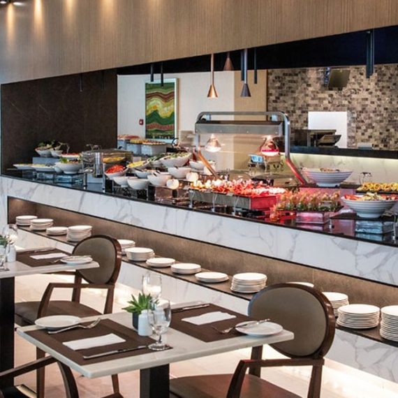 5* Lunch Or Dinner Buffet With Pool And Hot Tub Access Monarch Coffee Shop Dubai UAE