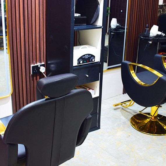Buy Choice Of Hair Trim Package Or Spa Or Choice Of Keratin Treatment Now at Special Price in QatarMegaDeals.com Choice Of Hair Trim Package Or Spa Or Choice Of Keratin Treatment Herpicks ladies salon Dubai UAE