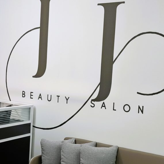 Hair Cut & Wash W Optional Blow Dry