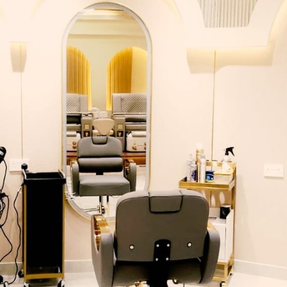 Japanese Head Spa With Hot-oil