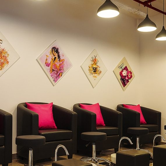 Professional Hair Coloring Services – Root Touch-up