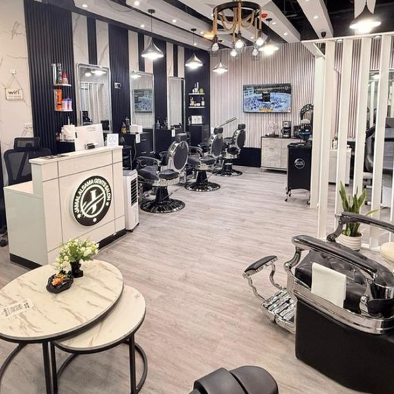 Expert Haircuts & Revitalizing Facials For Modern Men Jamal Al Sama Gents Salon Dubai UAE