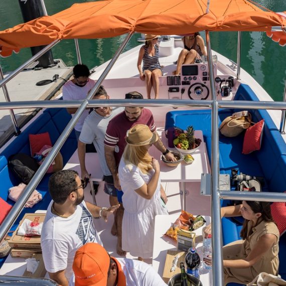 Tour - Boat Abra Marine Tours Operation Dubai UAE