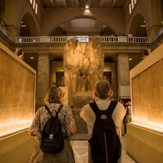 From Hurghada: Full-Day Cairo Tour of Pyramids